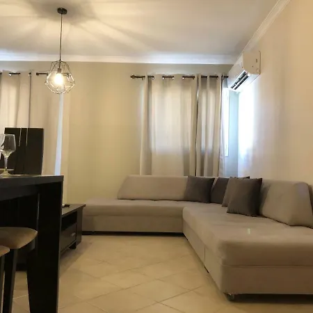 A For Αργοστόλι